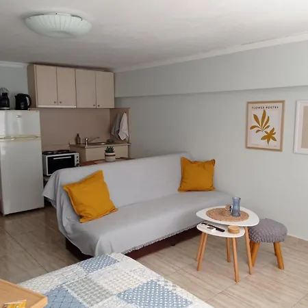 Studio Town Center Apartment Alexandroupoli Exterior photo
